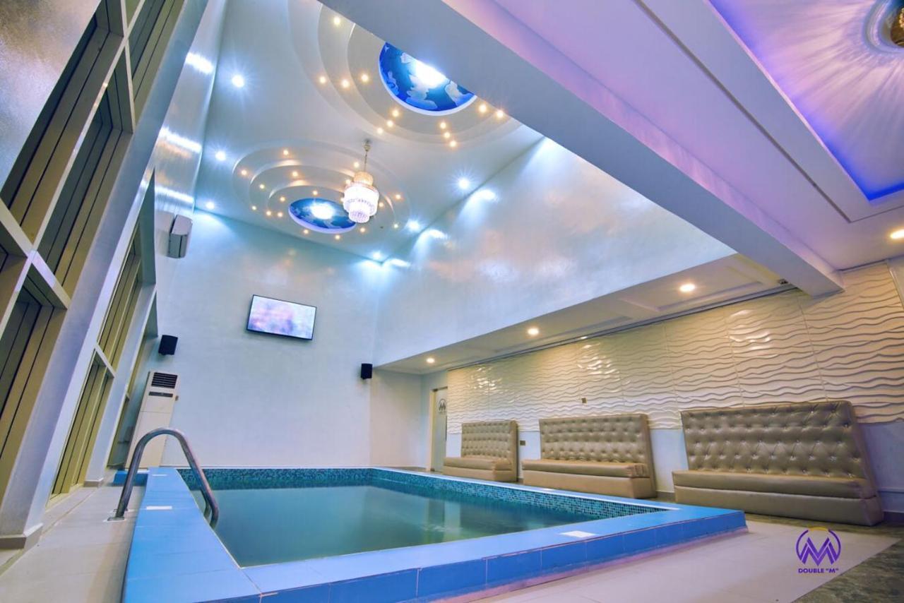 Double M Exquisite Suites And Lounge Lekki Ogombo Exterior foto