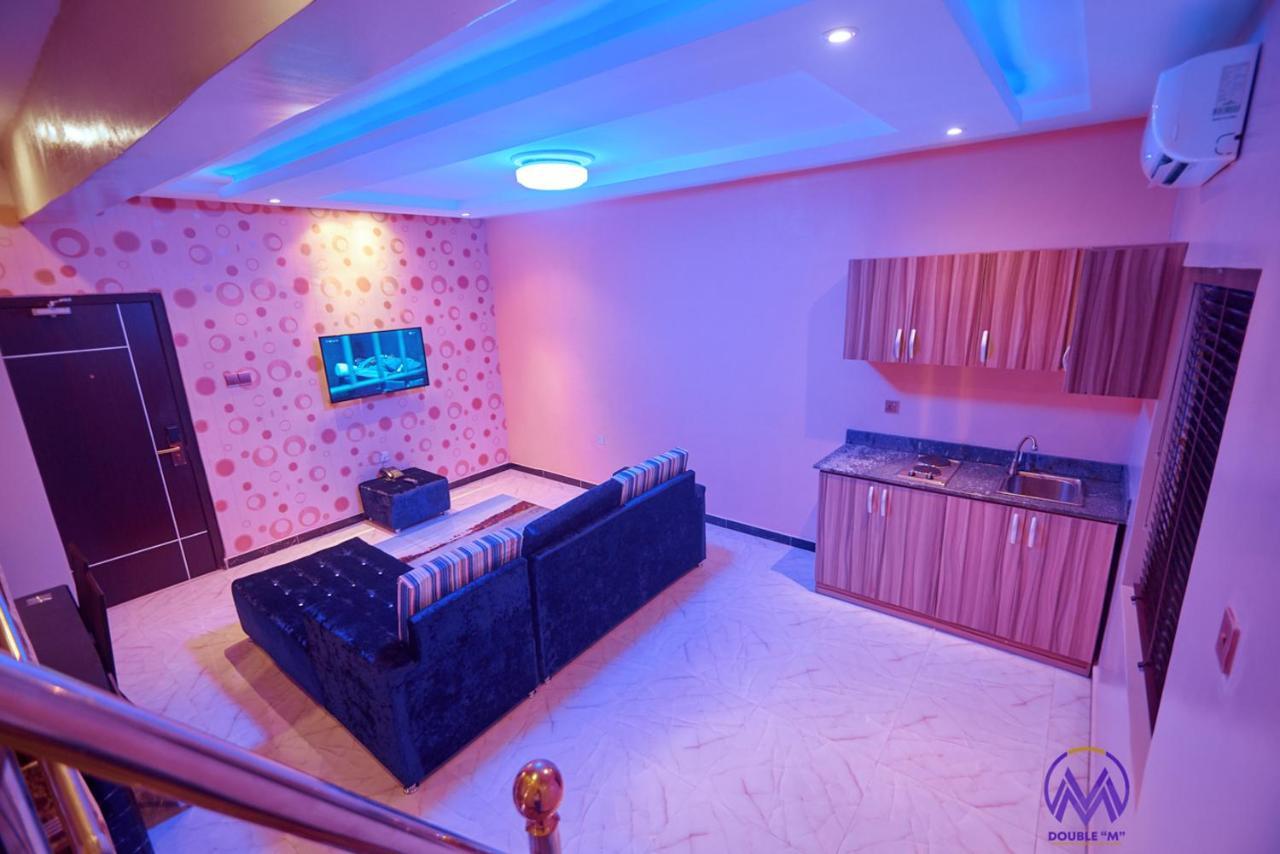 Double M Exquisite Suites And Lounge Lekki Ogombo Exterior foto
